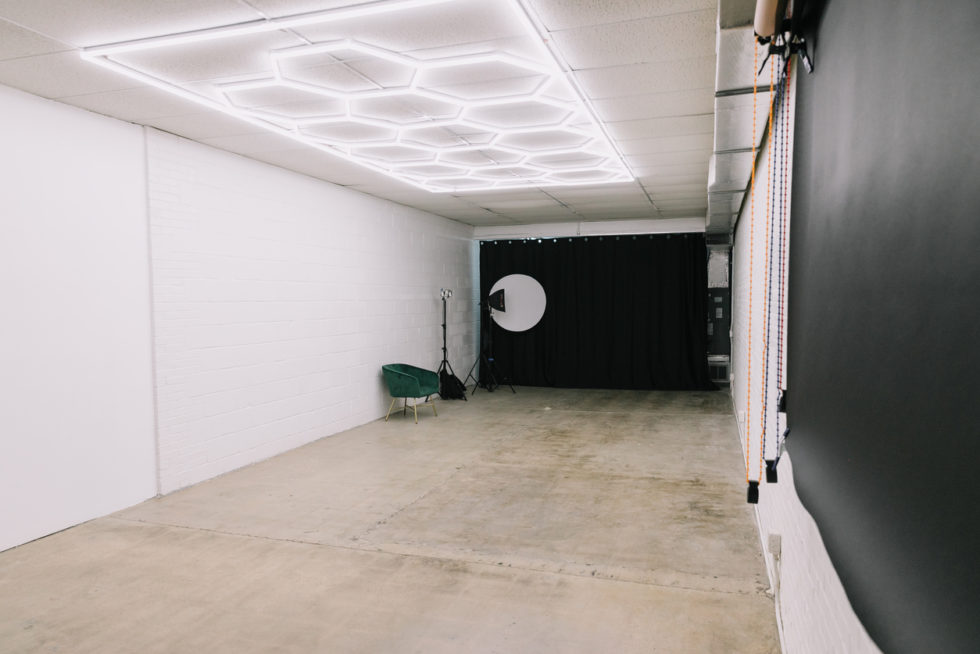 Armadillo Camera Shop Cameras & Gear